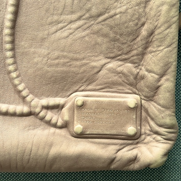 Marc by Marc Jacobs Crossbody Messenger Bag - Picture 3 of 4